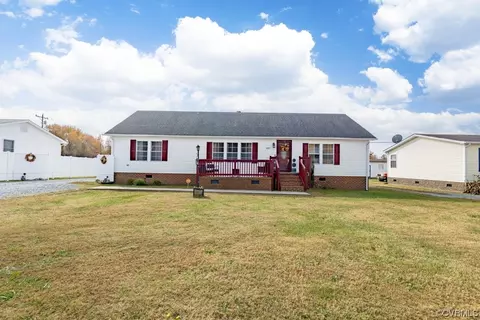 537 Low Ground Rd, Emporia, VA 23847