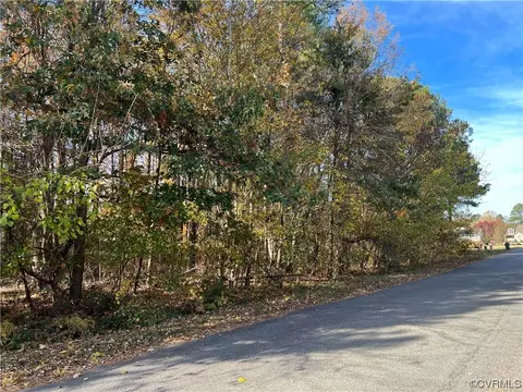 0 Cressfield Dr, West Point, VA 23181