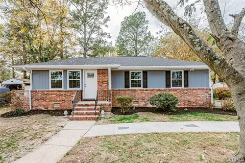 2540 Crestwood Ave, Petersburg, VA 23805