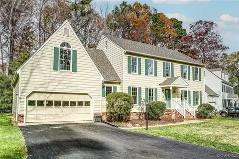 5704 Sandstone Ridge Rd, Midlothian, VA 23112