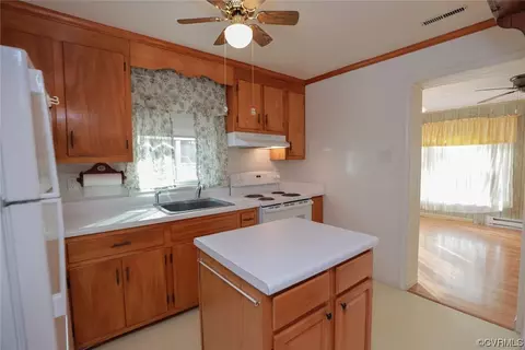 4311 Warwick Rd, Richmond, VA 23234 photo 10