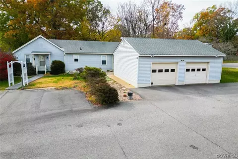4311 Warwick Rd, Richmond, VA 23234 photo 2