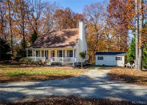 2405 Pocahontas Rd, Powhatan, VA 23139