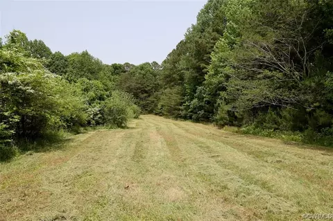 245 Forrestview Ln, Topping, VA 23169 photo 3