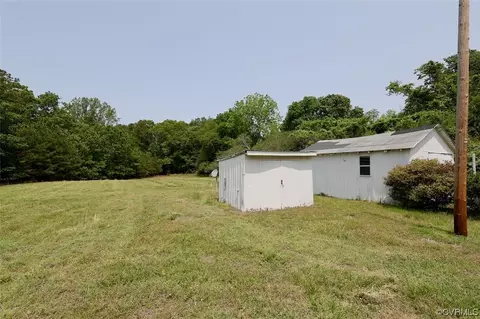 1026 Barricks Mill Rd, Wake, VA 23176 photo 9