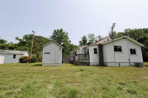 1026 Barricks Mill Rd, Wake, VA 23176 photo 8