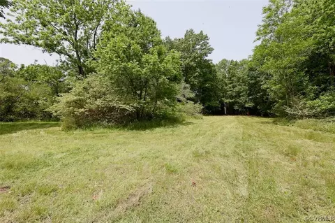 1026 Barricks Mill Rd, Wake, VA 23176 photo 6