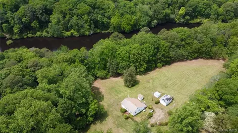 1026 Barricks Mill Rd, Wake, VA 23176 photo 5