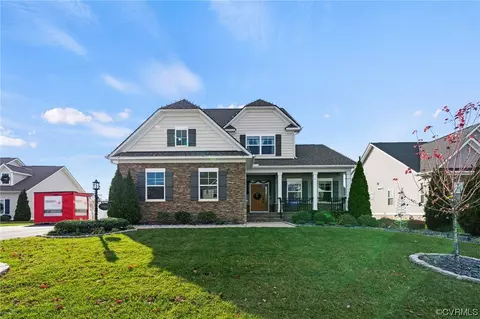 9967 Sunny Oak Dr, Mechanicsville, VA 23116