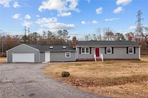 2701 Ida Ave, Chester, VA 23831