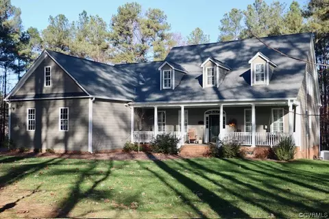 12490 Loblolly Dr, Amelia Court House, VA 23002