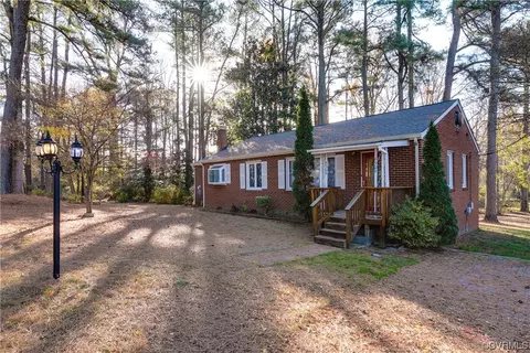 6309 Derwent Rd, Richmond, VA 23225