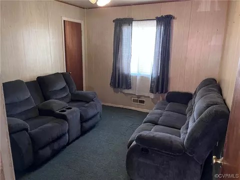 2103 Warwick Ave, Richmond, VA 23224 photo 7
