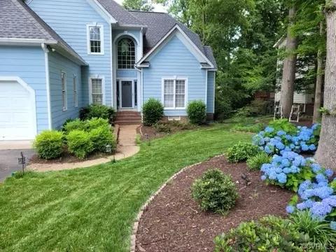 11604 Hickory Landing Pl, Chester, VA 23831