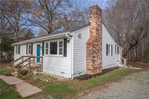 2936 New Hope Rd, Powhatan, VA 23139