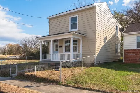 838 Wilcox St, Petersburg, VA 23803
