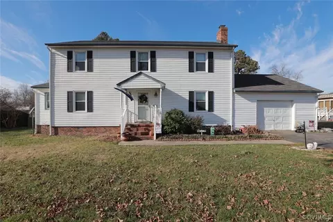 7049 Marie Ln, Mechanicsville, VA 23111