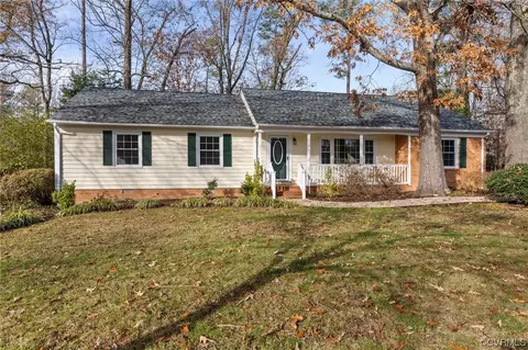 2942 Quisenberry St, Midlothian, VA 23112