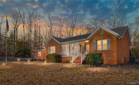 2054 Flint Hill Rd, Powhatan, VA 23139