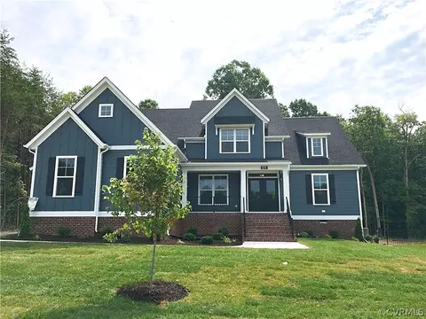 4178 Tuckmar Pond Dr, Moseley, VA 23120