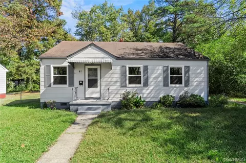 41 Monument Ave, Petersburg, VA 23803