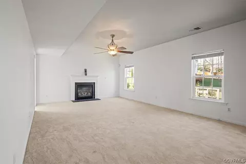 Living - 3006 Barnack Rd, Midlothian, VA 23112 photo 1 of 2