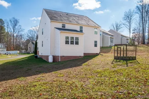 Exterior - 3006 Barnack Rd, Midlothian, VA 23112 photo 2 of 4
