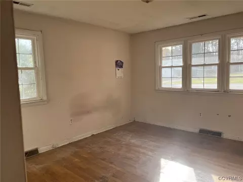 404 Eighth, Blackstone, VA 23824 photo 6