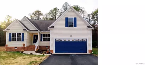 4231 Cougar Trl, Chester, VA 23831