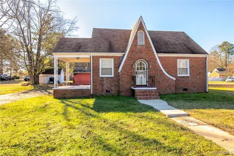 11105 Marguerita D Ragsdale St, Mckenney, VA 23872