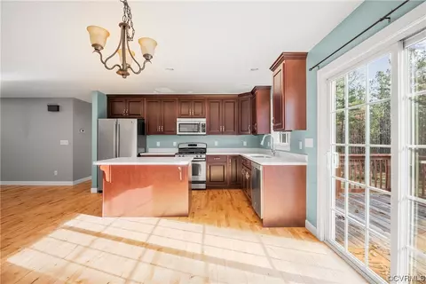 419 Oliver Rd, Prospect, VA 23960 photo 16