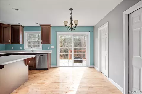 419 Oliver Rd, Prospect, VA 23960 photo 12