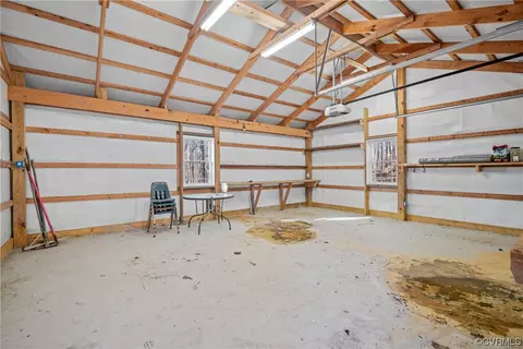 419 Oliver Rd, Prospect, VA 23960 photo 40