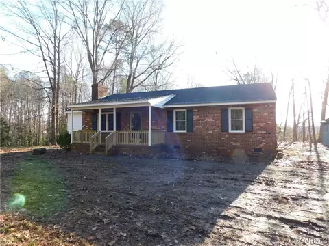 3219 Countryside West Dr, Gum Spring, VA 23065