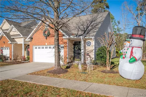 1547 Providence Knoll Dr, Richmond, VA 23236