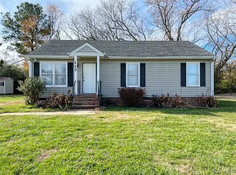 112 N Foxhill Rd, Richmond, VA 23223