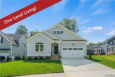 9701 Craftsbury Dr, Midlothian, VA 23112