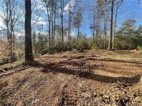 2 Carter Rd, Lanexa, VA 23089