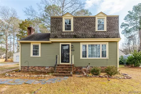 2400 Pleasant Run Dr, Henrico, VA 23238