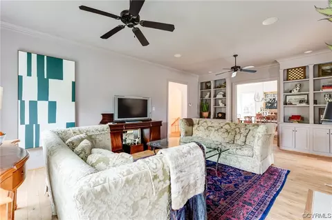 Living - 16107 Mabry Mill Dr, Midlothian, VA 23113 photo 5 of 8