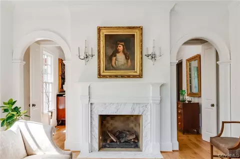 Living - 16107 Mabry Mill Dr, Midlothian, VA 23113 photo 2 of 8