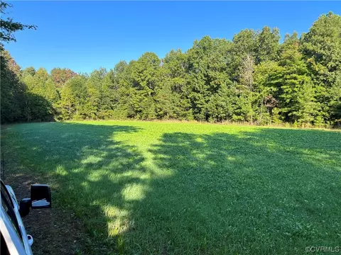 4351 Shannon Hill Rd, Columbia, VA 23038