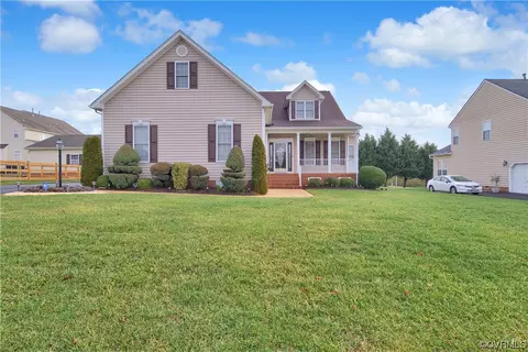 828 Saddlebred Dr, Richmond, VA 23223