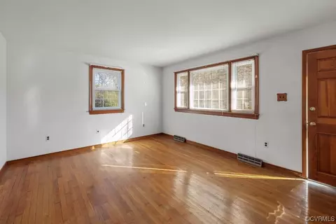 9716 Kerwin Rd, Richmond, VA 23237 photo 5