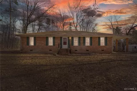 21309 Westover Dr, Mckenney, VA 23872