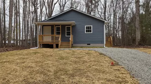 3012 Plumtree St, Colonial Heights, VA 23834