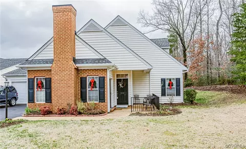7379 Dress Blue Cir, Mechanicsville, VA 23116