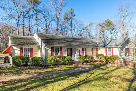 1430 Bloomfield Rd, Richmond, VA 23225