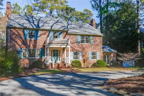 6422 Three Chopt Rd, Richmond, VA 23226