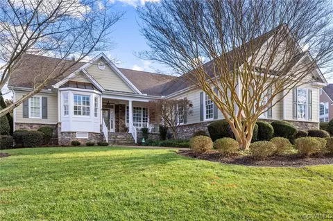 880 Dogwood Dell Ln, Midlothian, VA 23113